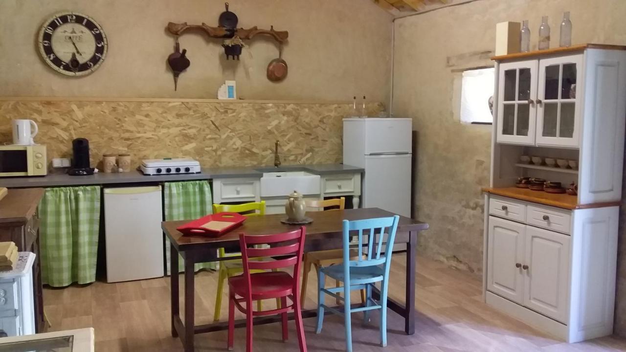 Bed and Breakfast La Grange De Gournay Экстерьер фото